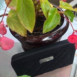 Verá Bradley Wallet